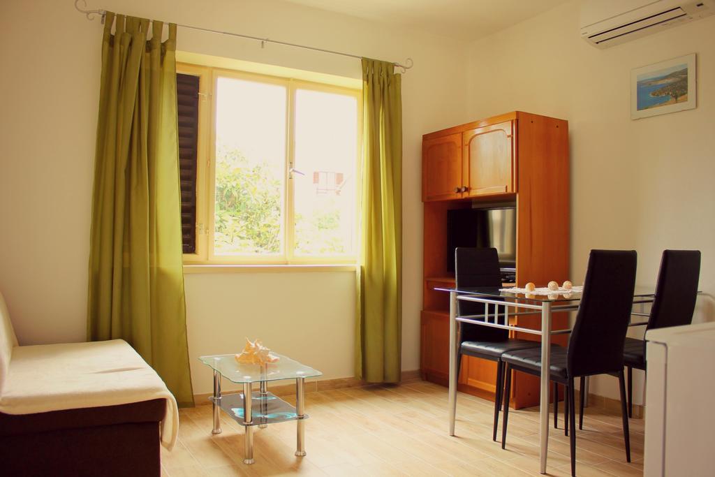 Apartments Dana Zára Szoba fotó